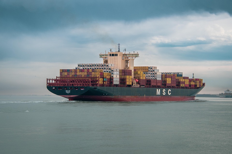 How is agri import licensing handled?