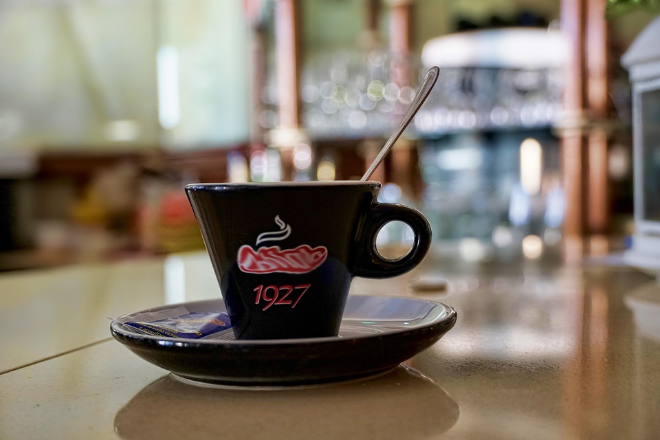 How to export coffee to Italy