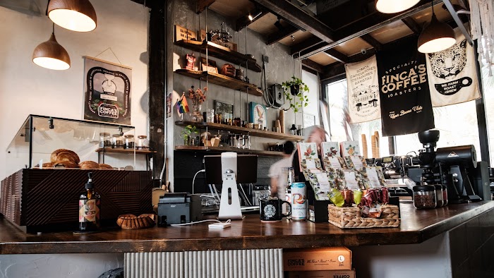 Fincas Coffee: Artisan Roasted Beans for a Perfect Brew