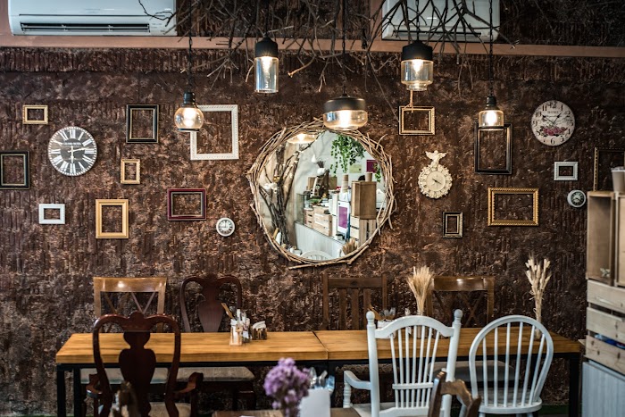 Discover Magical Halal Dining at Enchanted Cafe Rangoon Road