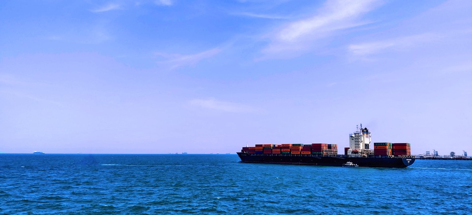 Silver lining: Global Market Trends Drive Price Volatility in 2025 1 export import of commodities
