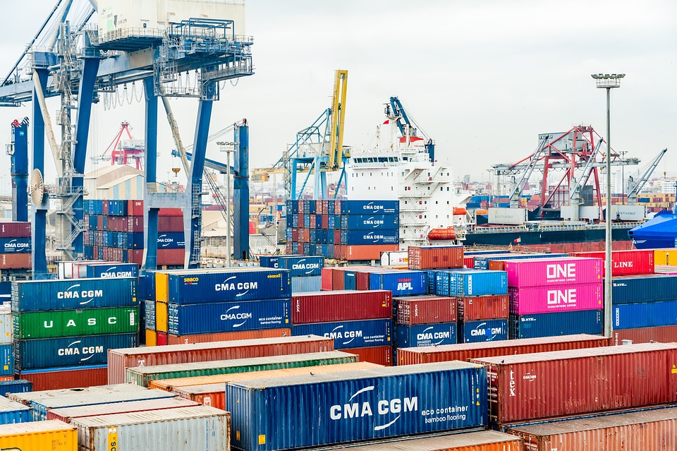 Sweet Storms: How Weather Patterns Shape Global Sugar Prices 1 export import of commodities